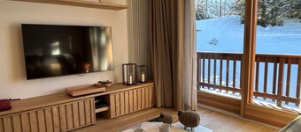 Renovated apartment in Méribel, near slopes, fiber included