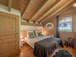 4 chambres, Wi-Fi gratuit, draps fournis