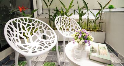 Modern 3BR Beach Villa, Karaoke System, Rooftop bar, BBQ in marvelous Đà Nẵng