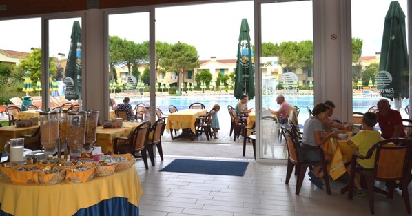 Dining - Holiday with all comforts - Beahost (Bibione)