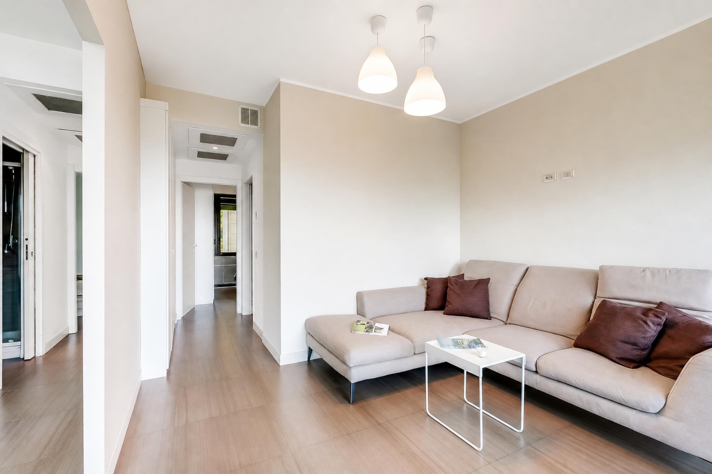 Appartamento familiare, 2 camere da letto, 2 bagni (Aquavista Pool and Lake Maggiore View) | Area soggiorno