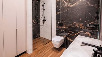 Royal Apartment, Balcony, City View | Bathroom
