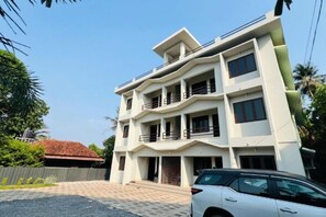 Exterior - Easy Nest Residence (Kannur)