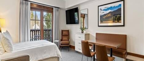 1 quarto, acesso à internet, roupa de cama