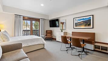 1 bedroom, internet, bed sheets