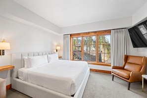 Internet, bed sheets - Moonlit Oak | Includes Two 1-Day Lift Tickets (Tamarack)