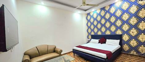 Deluxe Single Room | Free WiFi