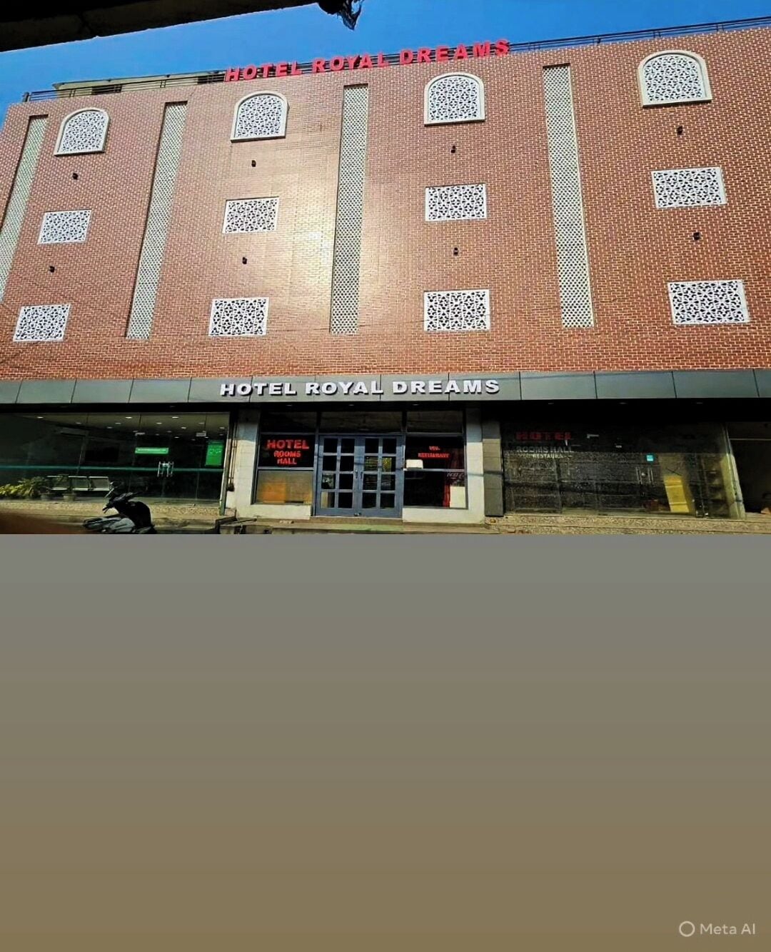 Fachada da propriedade