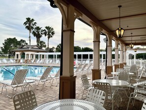 Beheizter Pool