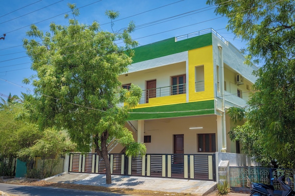 Entrada de la propiedad