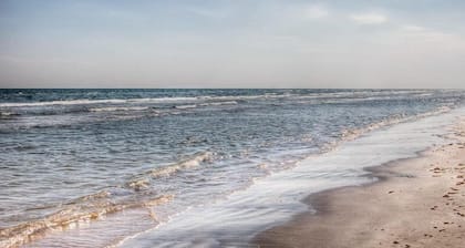 AZURE beach villa at Galveston