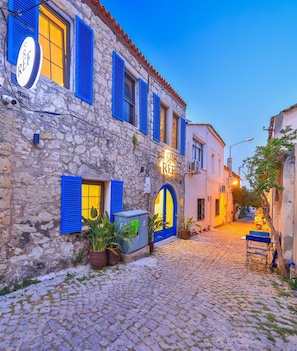 Front of property - REF Alacati (Cesme)