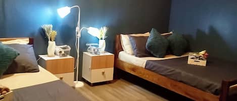 Desk, laptop workspace, free WiFi