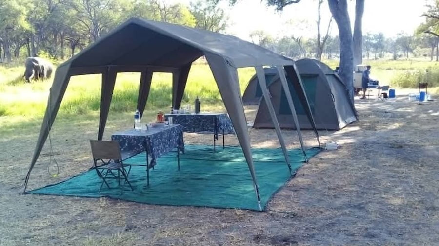 Khwai Mokoro Safaris and Campsites
