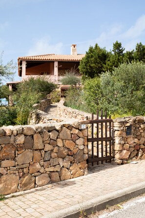 Apartment | 2 bedrooms - Casa Bentu by Wonderful Italy (Golfo Aranci)