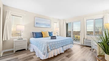 3 slaapkamers, een strijkplank/strijkijzer, reisbedje, wifi