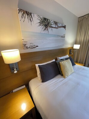 1 bedroom, desk, iron/ironing board, free WiFi