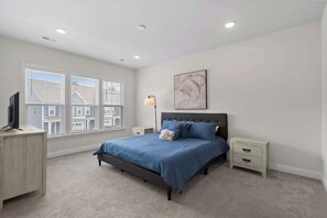 4 bedrooms, WiFi, bed sheets