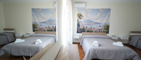 1 chambre, fer et planche à repasser, lit parapluie, Wi-Fi