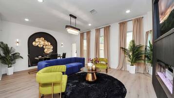 TV, fireplace, offices