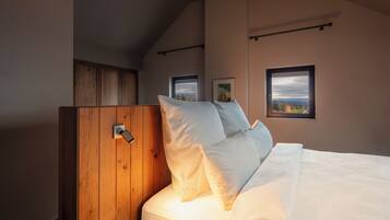 Family Double Room | Premium bedding, in-room safe, desk, laptop workspace