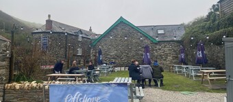 2 bedroom cottage: private parking, by harbour, pubs. Boscastle - North Cornwall