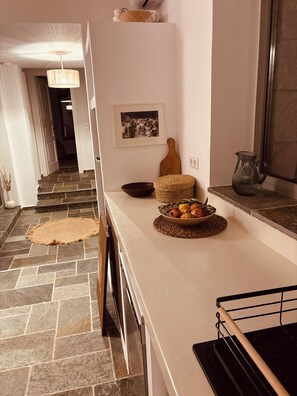 Four, plaque de cuisson, lave-vaisselle