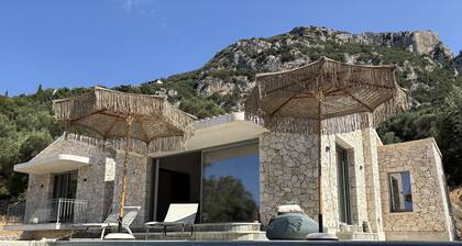 Stilvolles Hideaway – Pool, Aussicht, Nähe Strand