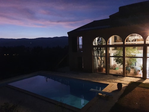 Large villa in the heart of nature between sea and mountains at the foot of the Canigou mountains