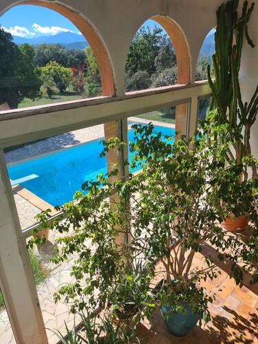 Large villa in the heart of nature between sea and mountains at the foot of the Canigou mountains