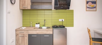 Velora 1 Apartment - Perfect for Couples, Near City Center