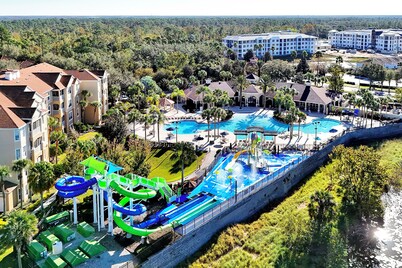 Spacious Family Condo - Garden View - 2 Miles from Disney