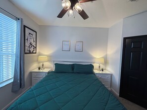 2 slaapkamers, een strijkplank/strijkijzer, wifi, beddengoed