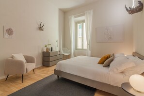 Apartment - A Night At the Museum - Lake Como (Bellano)