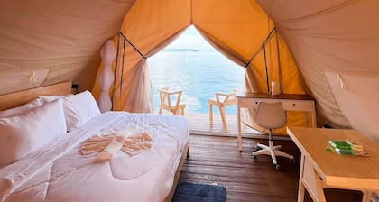 Floating Home in Reef Resort 3