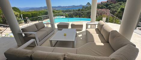 テラス / パティオ