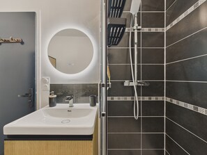 Dusche, Haartrockner