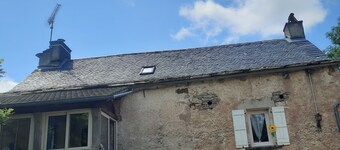 Family country house for rent, pets welcome.