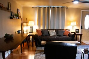 Smart-TV, DVD-spiller og bordtennis