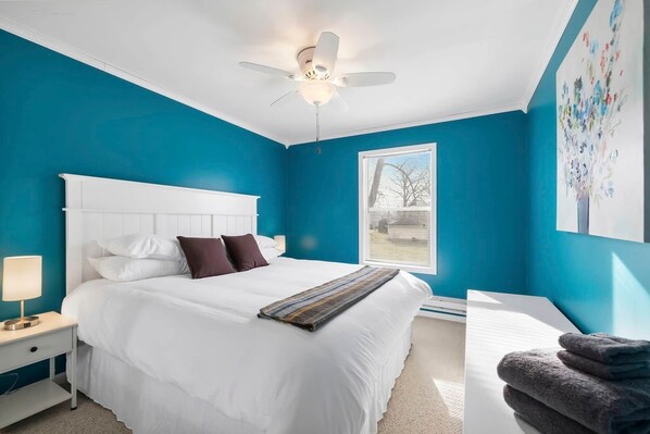 4 dormitoris, planxa i posts de planxar, wifi gratuïta i roba de llit