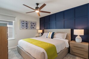 10 多间卧室、办公桌、熨斗/熨衣板、旅行婴儿床