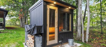 Leelanau Day Tripper - Modern Barndominium Retreat | Sauna • Bikes • Beaches • W