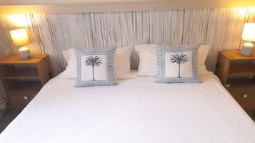 2 Schlafzimmer, Zimmersafe, Bügeleisen/Bügelbrett, Reisekinderbett