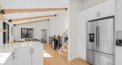 Minutes to Ski Resort | Hot Tub | Pet Friendly