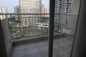 Appartement, 3 chambres, accessible aux personnes à mobilité réduite, fumeur | Balcon