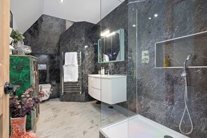 Ferienhaus | Badezimmer