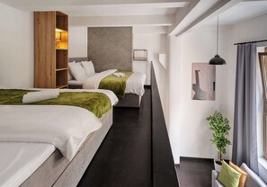 1 chambre, bureau, fer et planche à repasser, Wi-Fi