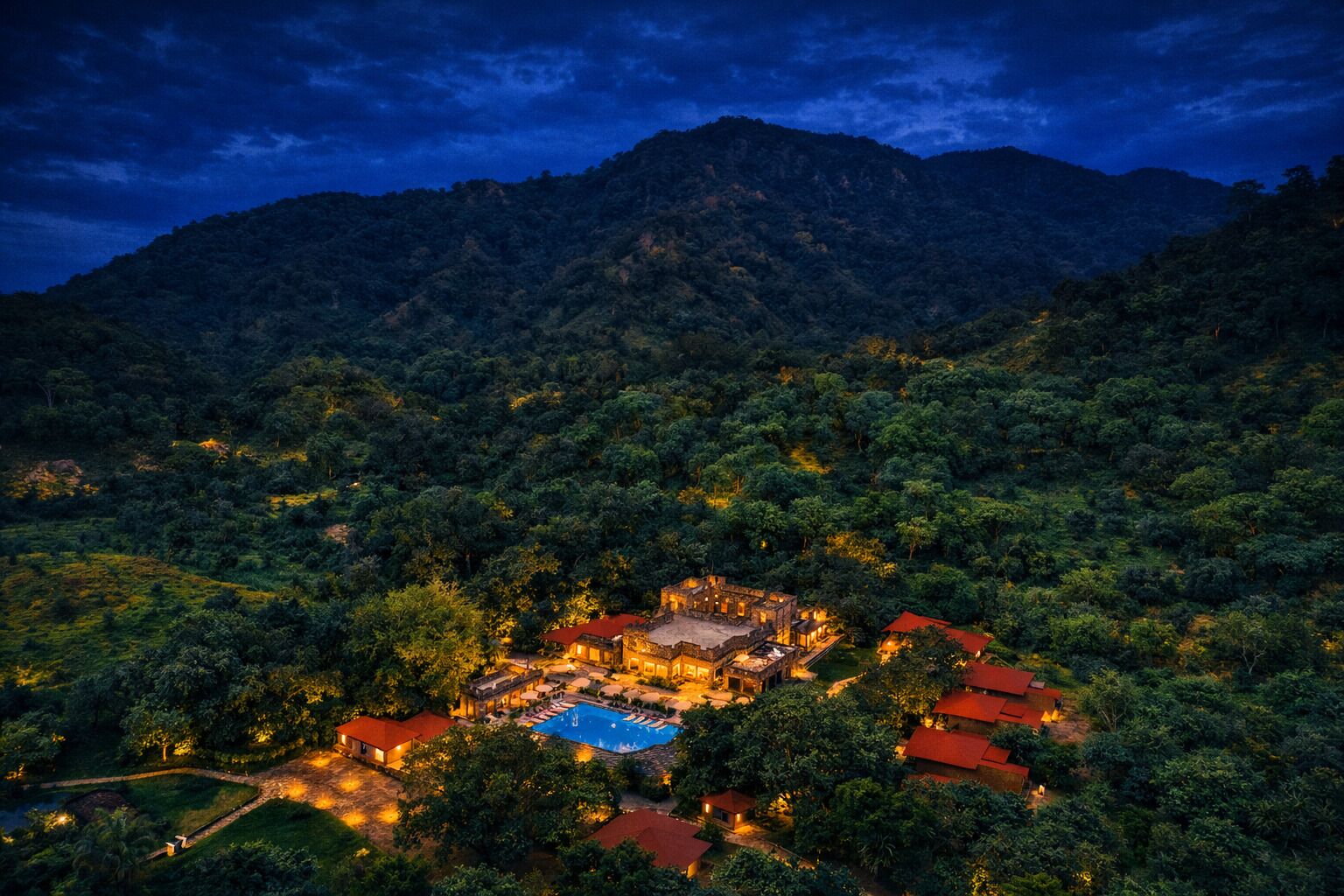 Façade de l’hébergement - soirée/nuit