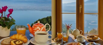 Arktos Hotel Cozy Triple Room With Scenic Views