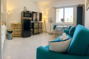 Fernseher